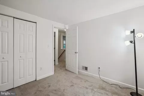 Entry Way - 555 Bay Green Dr, Arnold, MD 21012 photo 3 of 3