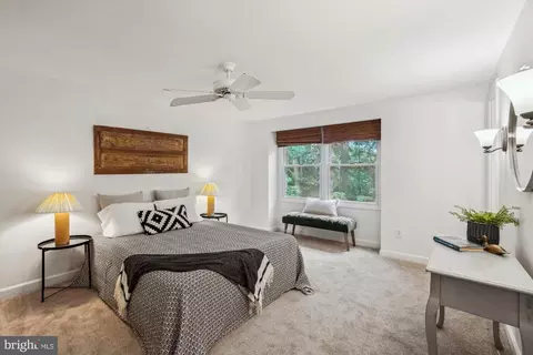 Bedroom - 555 Bay Green Dr, Arnold, MD 21012 photo 1 of 3