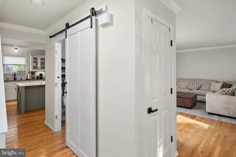 Entry Way - 606 Whittington Pl, Deale, MD 20751 photo 1 of 5