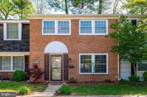 1715 Fernham Ct, Crofton, MD 21114