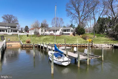 101 Norman Rd, Pasadena, MD 21122