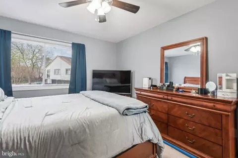 Bedroom - 2060 Friendly Pl, Crofton, MD 21114 photo 2 of 4