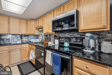 Kitchen - 2060 Friendly Pl, Crofton, MD 21114 photo 1 of 1