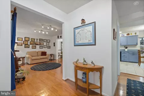 Entry Way - 809 Vacation Dr, Odenton, MD 21113 photo 1 of 5