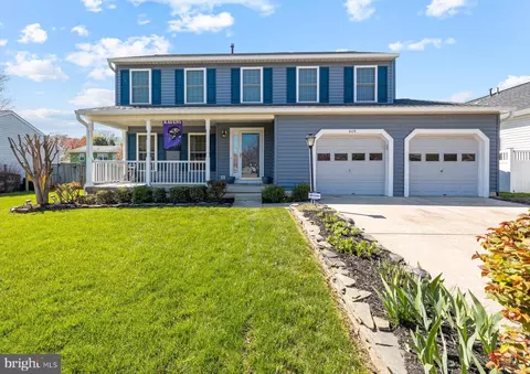 809 Vacation Dr, Odenton, MD 21113