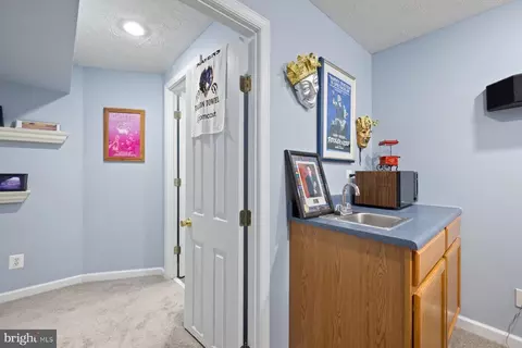 Entry Way - 809 Vacation Dr, Odenton, MD 21113 photo 5 of 5
