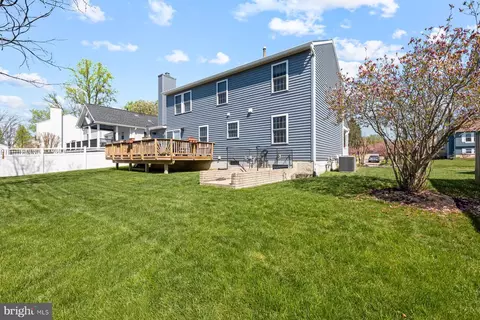 Exterior - 809 Vacation Dr, Odenton, MD 21113 photo 6 of 8