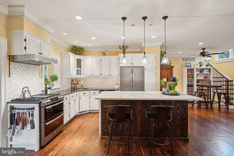 810 Macsherry Dr, Arnold, MD 21012 photo 6