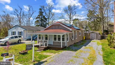 5612 Essex St, Churchton, MD 20733