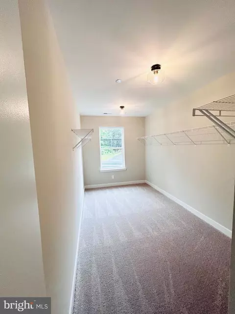 Entry Way - 4655 Mountain Rd, Pasadena, MD 21122 photo 8 of 8