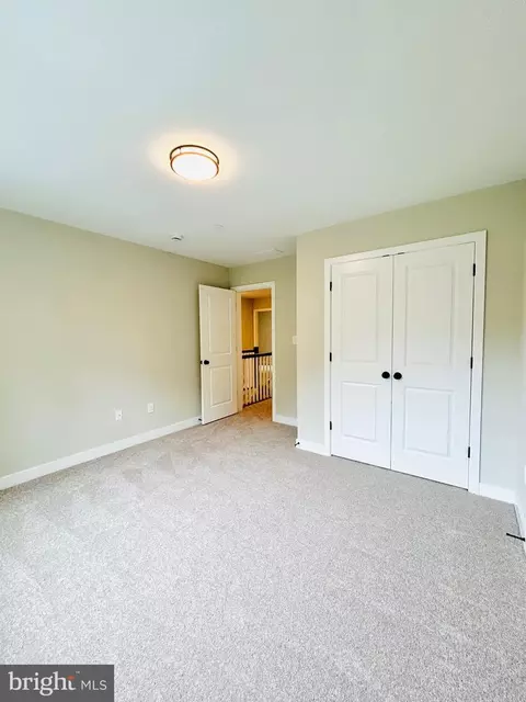 Bedroom - 4655 Mountain Rd, Pasadena, MD 21122 photo 1 of 4