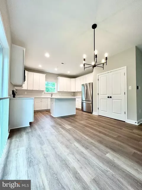 Kitchen - 4655 Mountain Rd, Pasadena, MD 21122 photo 1 of 8