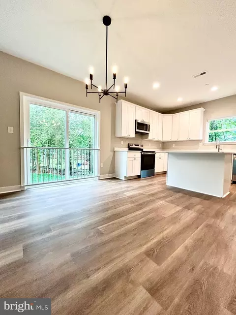 Dining - 4655 Mountain Rd, Pasadena, MD 21122 photo 1 of 1