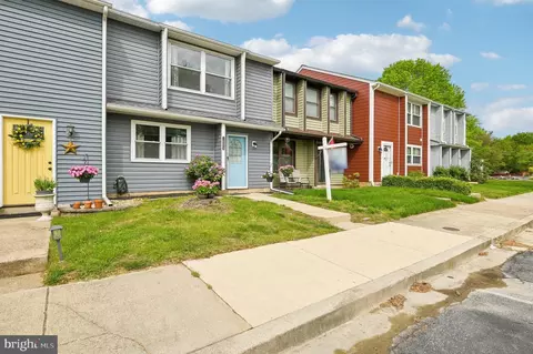 1669 Woodtree Ct E, Annapolis, MD 21409 photo 2