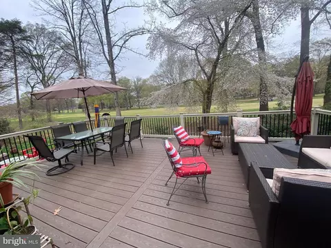 1516 Elwyn Ave, Crofton, MD 21114 photo 3