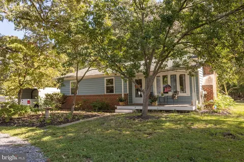 Exterior - 7885 Elizabeth Rd, Pasadena, MD 21122 photo 9 of 9