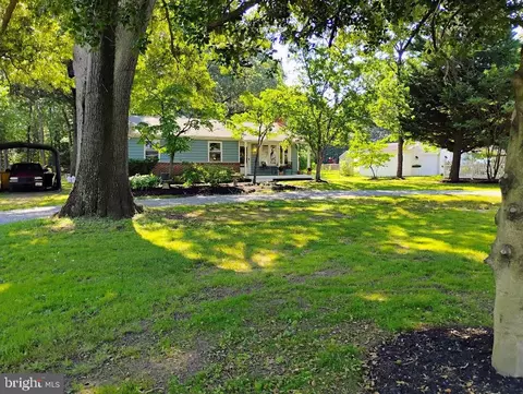 Exterior - 7885 Elizabeth Rd, Pasadena, MD 21122 photo 7 of 9