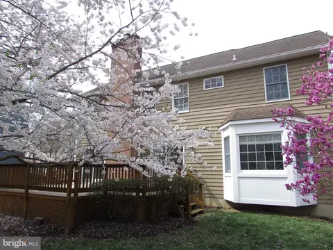 1305 Pecantree Ct, Crofton, MD 21114 photo 2