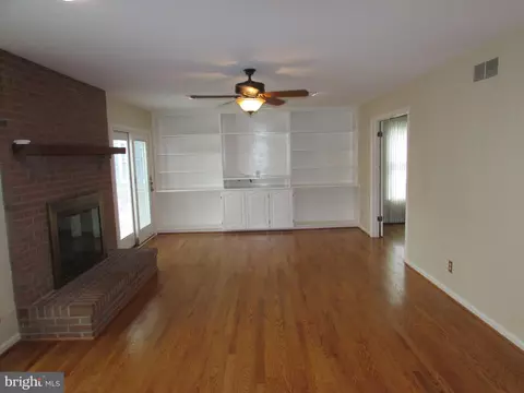 1305 Pecantree Ct, Crofton, MD 21114 photo 20