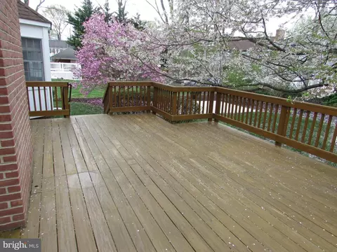 1305 Pecantree Ct, Crofton, MD 21114 photo 13
