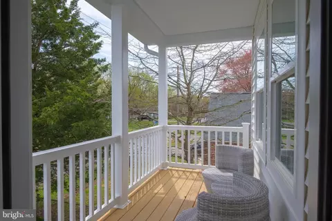 Exterior - 6016 Drum Point Rd, Deale, MD 20751 photo 1 of 2