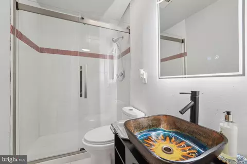Bath - 7195 Ohio Ave, Hanover, MD 21076 photo 1 of 1