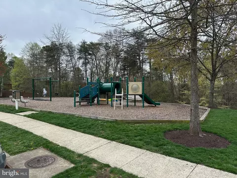 2562 Running Wolf Trl, Odenton, MD 21113 photo 24