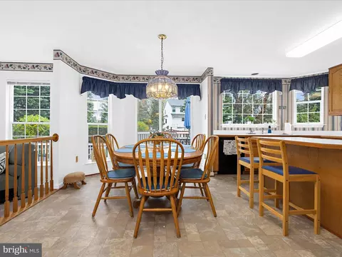 Dining - 2712 Elton Ct, Crofton, MD 21114 photo 2 of 5