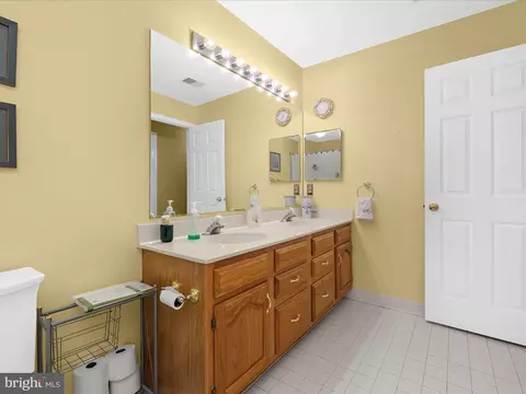 Bath - 2712 Elton Ct, Crofton, MD 21114 photo 7 of 8