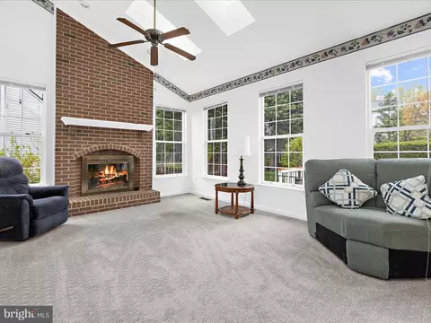 Living - 2712 Elton Ct, Crofton, MD 21114 photo 1 of 4