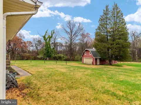 Exterior - 7147 Ohio Ave, Hanover, MD 21076 photo 3 of 8