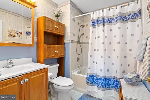 7866 Kings Bench Pl, Pasadena, MD 21122 photo 35