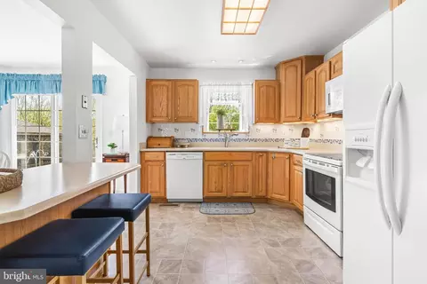 7866 Kings Bench Pl, Pasadena, MD 21122 photo 21