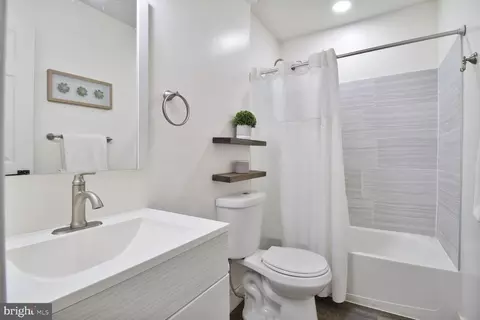 Bath - 1334 Hill Born Dr, Hanover, MD 21076 photo 4 of 5