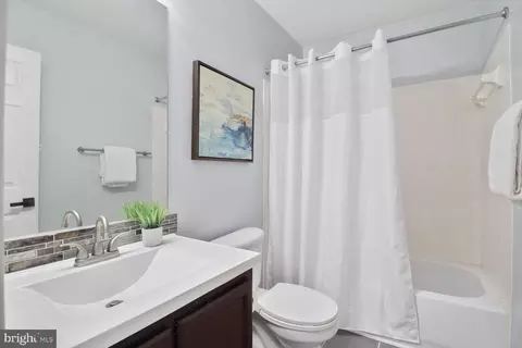 Bath - 1334 Hill Born Dr, Hanover, MD 21076 photo 5 of 5