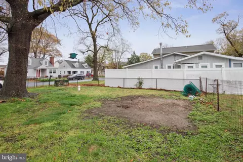 1600 Oriole Rd, Edgewater, MD 21037 photo 9