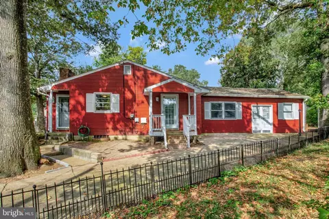 Exterior - 115 Linden Ave, Pasadena, MD 21122 photo 3 of 7