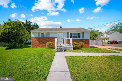 7746 Williams St, Pasadena, MD 21122
