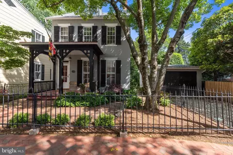 138 Charles St, Annapolis, MD 21401