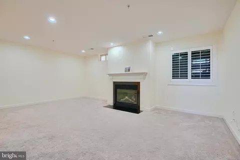 7570 Maiden Head Dr, Hanover, MD 21076 photo 29