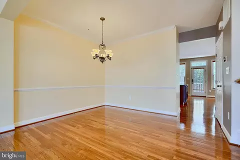 7570 Maiden Head Dr, Hanover, MD 21076 photo 12
