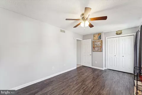 8393 Armstrong Dr, Pasadena, MD 21122 photo 20