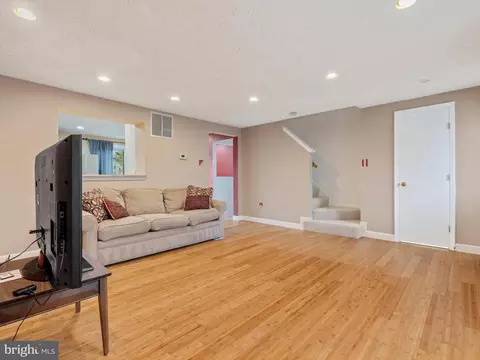 653 Willowby Run, Pasadena, MD 21122 photo 5
