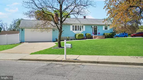 4 Eastern St, Glen Burnie, MD 21061