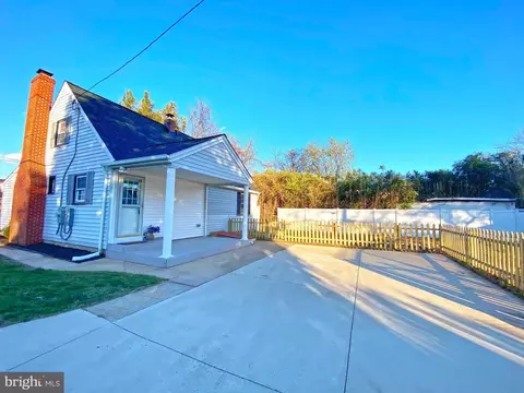 8528 Main Ave, Pasadena, MD 21122 photo 13
