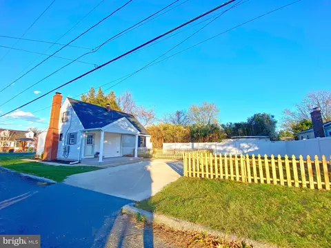 8528 Main Ave, Pasadena, MD 21122 photo 14