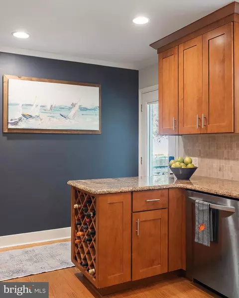 Kitchen - 2651 Ogleton Rd, Annapolis, MD 21403 photo 5 of 5