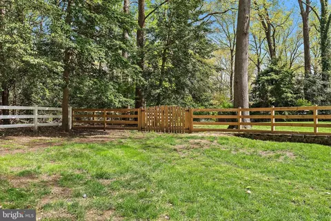 Exterior - 2651 Ogleton Rd, Annapolis, MD 21403 photo 1 of 8