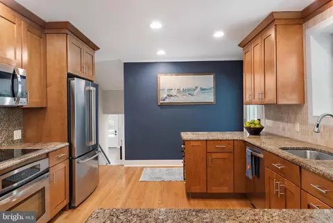 Kitchen - 2651 Ogleton Rd, Annapolis, MD 21403 photo 3 of 5