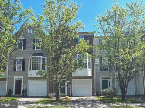 995 Danville Ct, Crofton, MD 21114